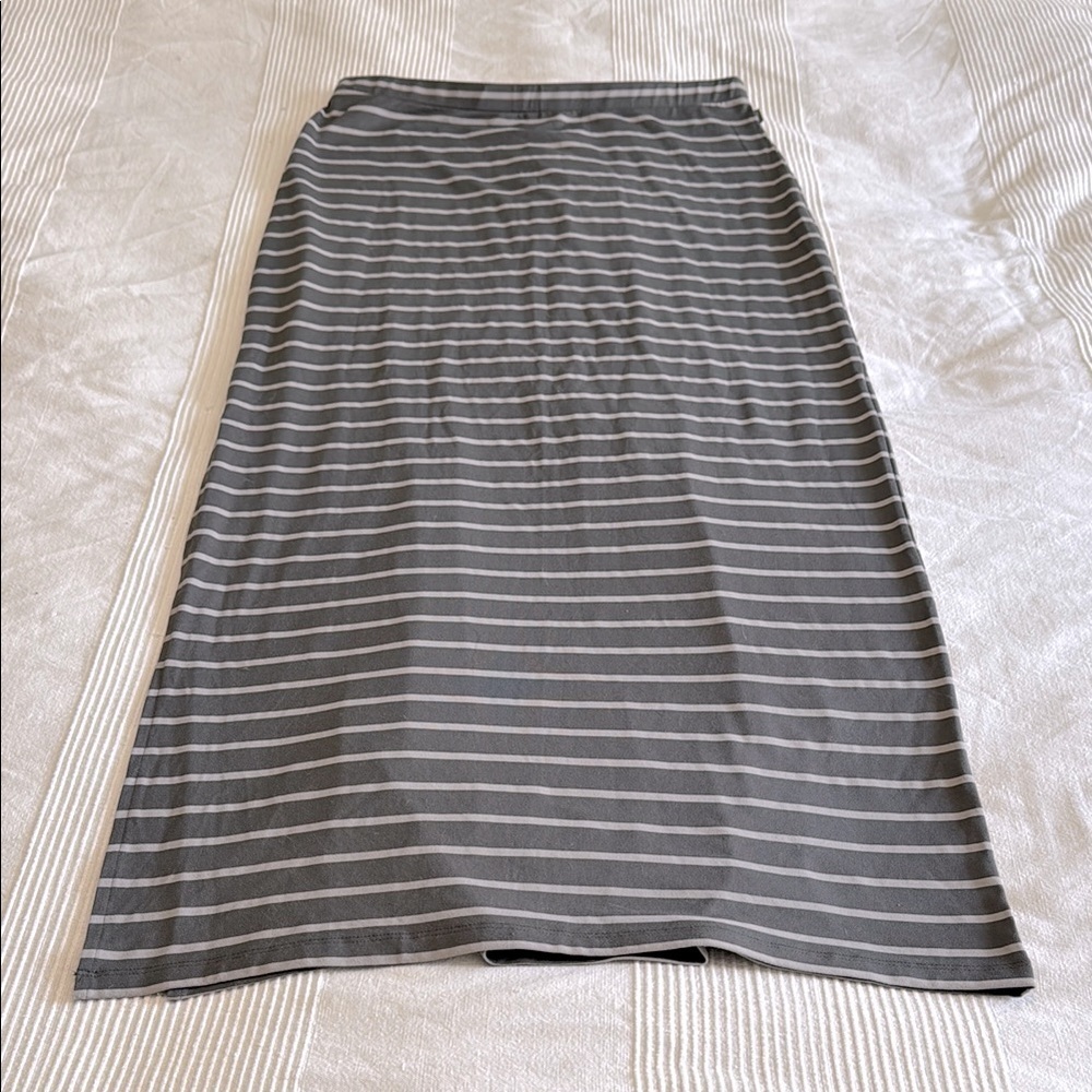 Eddie Bauer Gray Striped Fitted Maxi Skirt With Slit Size Medium - Picture 2 of 7